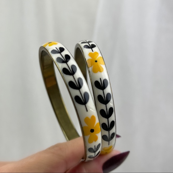 🚫SOLD🚫 NWOT Golden Yellow Flower Retro Bangle - Picture 11 of 16